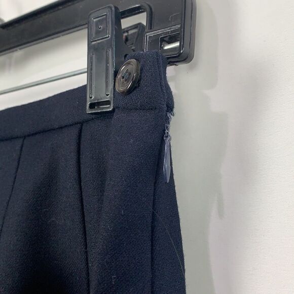 Prada navy pencil skirt - Picture 4 of 8